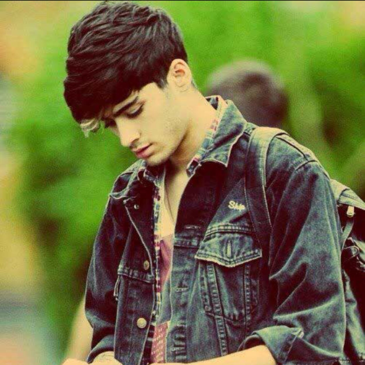 Directioner 
Just love your self as much as i love u
❤️
London my dream irland my love
  
3britans and 1irish stool my ❤️ and 1britan ate it zayn