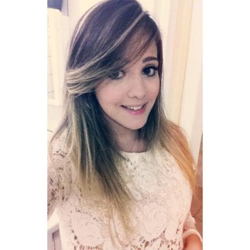 19 anos, Estudante, PUC, Família, Amigos e Jesus