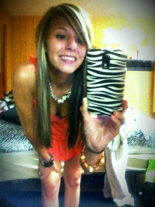 it's ms kegan ❤ live laugh and love ✌ three rules to always live by