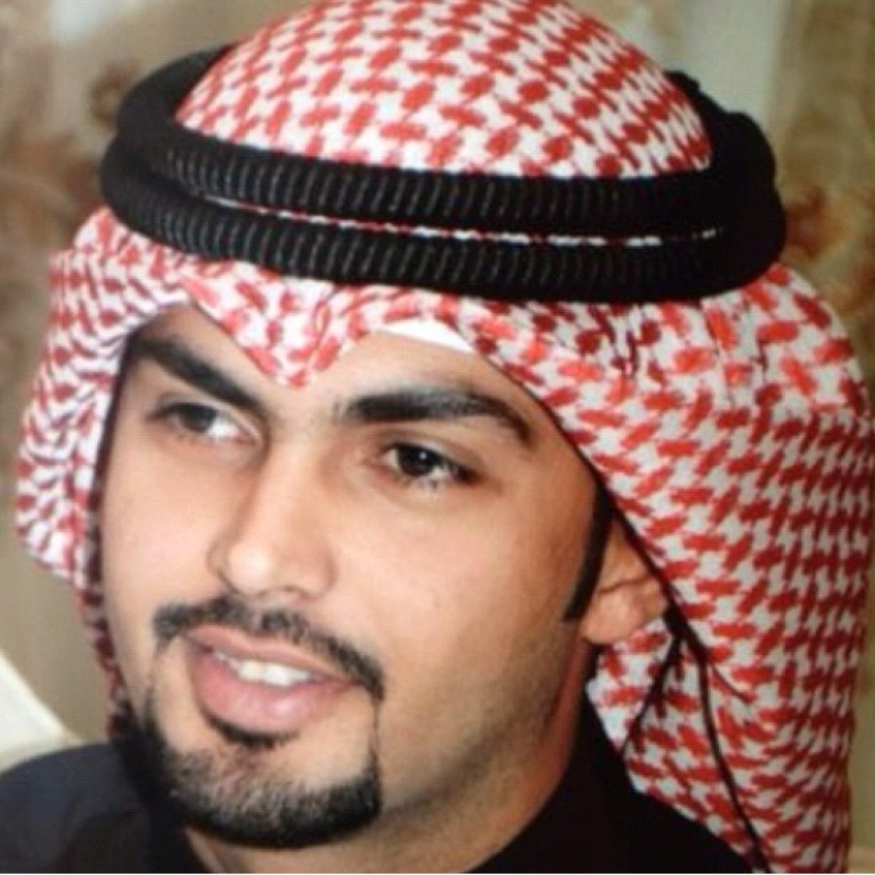 : قال رسول الله صلى الله عليه وسلم: من صلى عليَّ صلاة واحدة صلى الله عليه بها عشراً. رواه مسلم