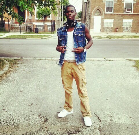 #TeamBasketball  #Teamfollowback #MoneyTeam Fuck what other people say i do shid my way ...... fuck the haters n sneak dissers
