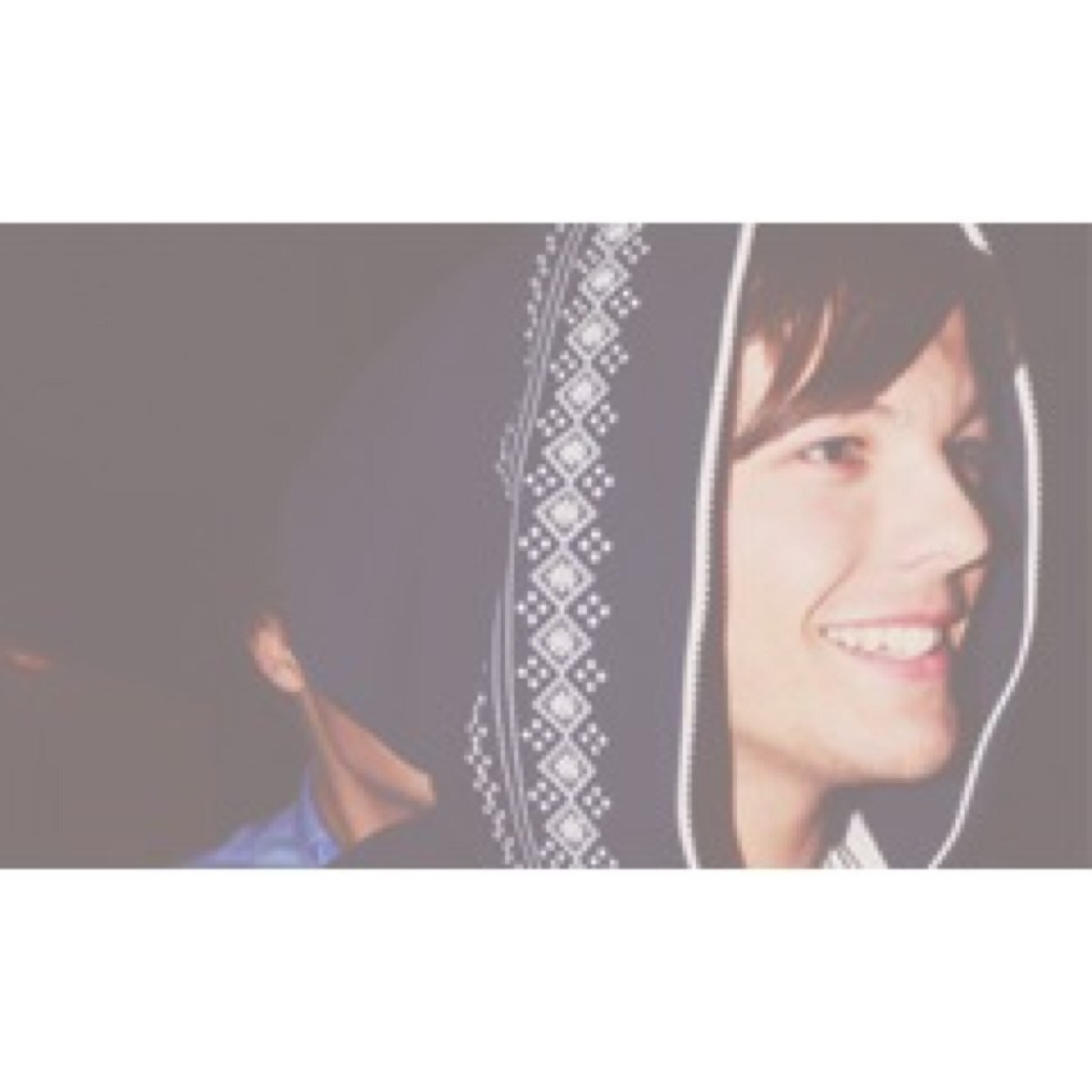 i like the summer rain, i like the sounds you make, we put the world away, we get so disconnected. • timido ed insicuro. {toby è il mio principe.}