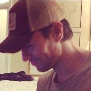 First Official account from @enrique305 's wardrobe. We need no verification Enrique follows us!