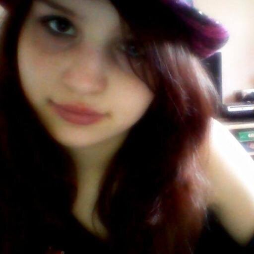 AliinaLiebtNurI's profile picture. 