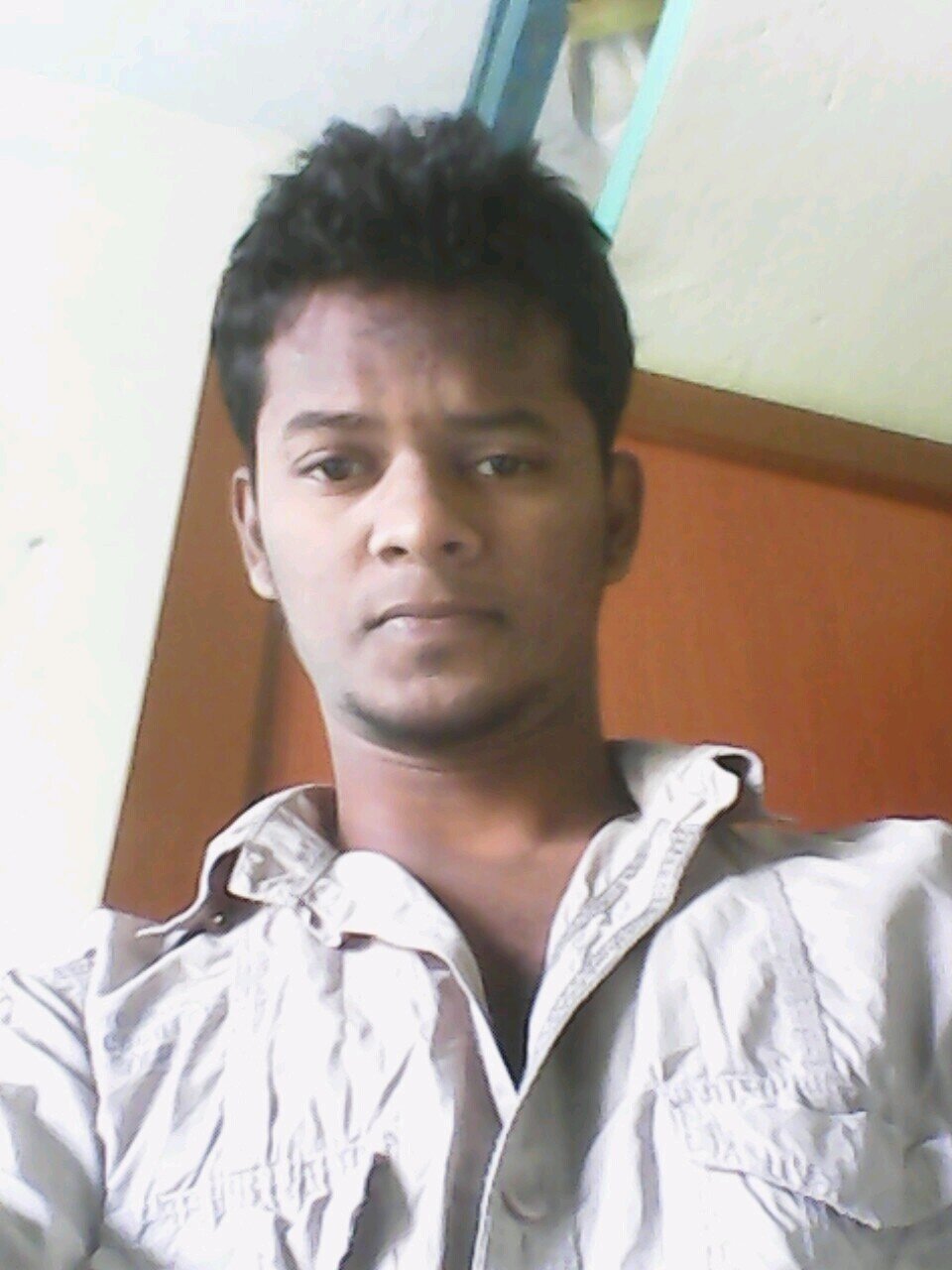 My Age : 22 My Instragram Name : AnsariFaJas My  Fb Id :FaJas Anz Ansari . My Weechat Id : Fajas Anz ansari Whatssap Num : 9043226564