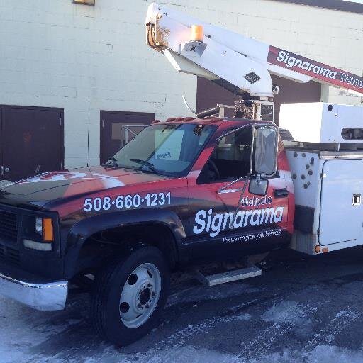 Where the Wold Goes for Signs!

Independently Owned and Operated.