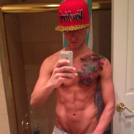Stay Shirtless My Friends
18, nigga
Skinny Sherms