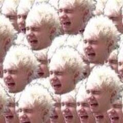 soooooo surfing and 5SOS have basically taken over my life, AND I FUCKING LOVE IT!! ♡ 卌