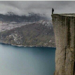 ‏سبحان الله وبحمده