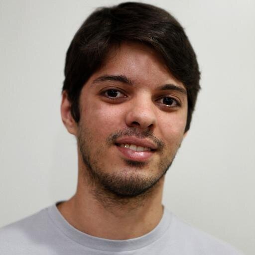 Formado em Rádio e TV e Jornalismo. Produtor, repórter e videomaker.