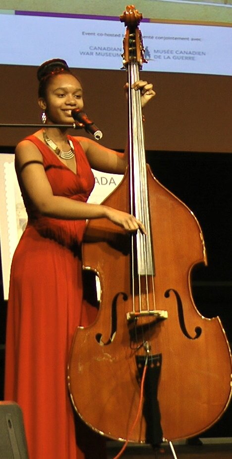 Angelique Francis is a singer song writer, composer and multi-instrumentalist.