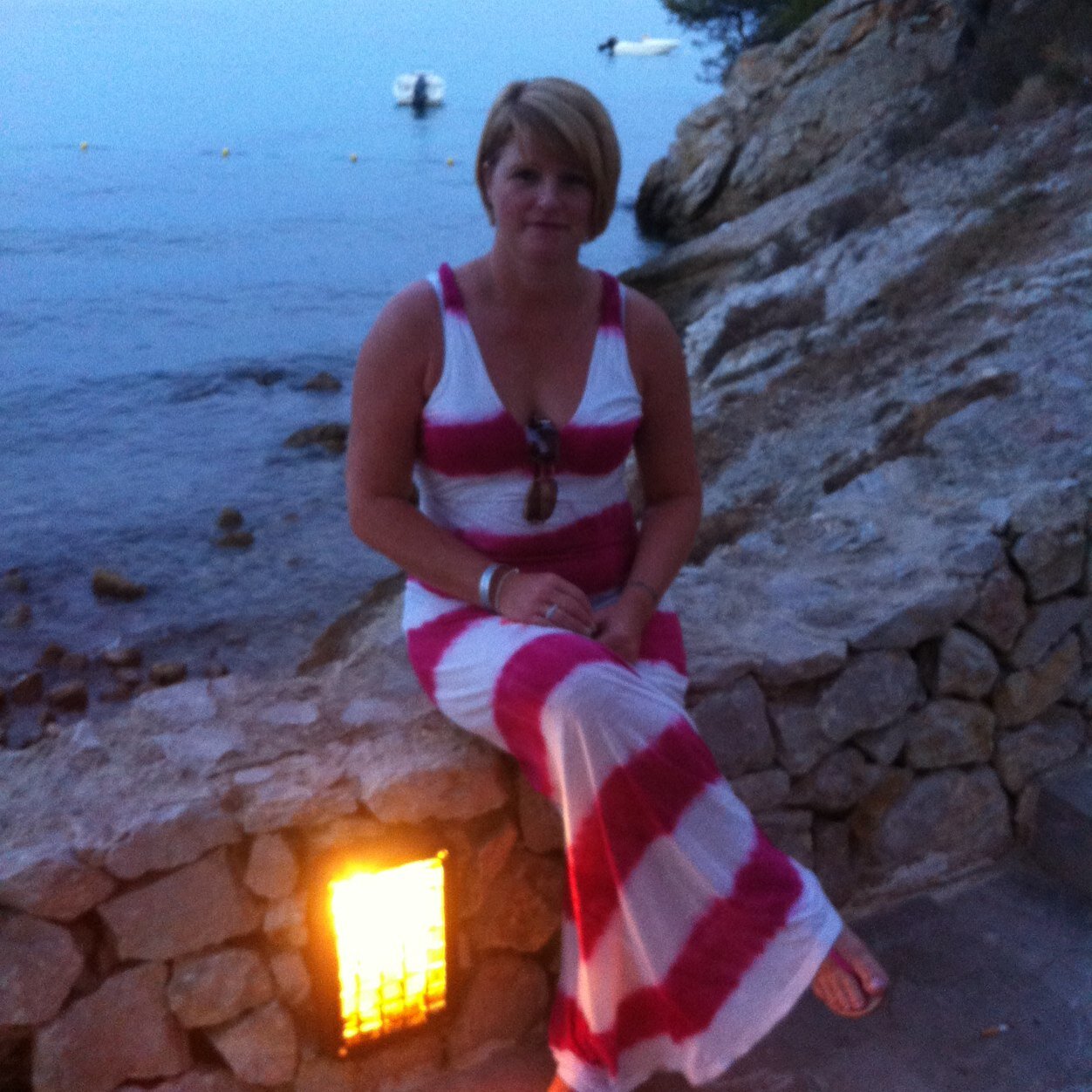 lauden37's profile picture. i follow back...:)