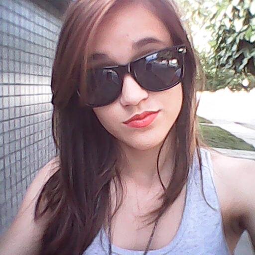 ``Sim, desde o começo dos tempos
E eu ainda estou com você
Mesmo quando você se for´´
