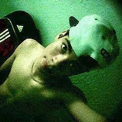 15 anos, malho, danço estudo etc..