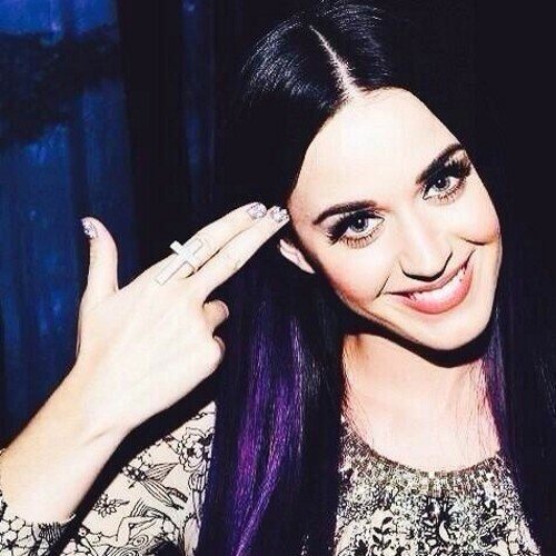 It's free follow pls follow my other acc @farahperry9 . I follow Hi i konw is extreamly annoying but please follow @farahperry9 ~ NOT THIS ACCOUNT~I follow back