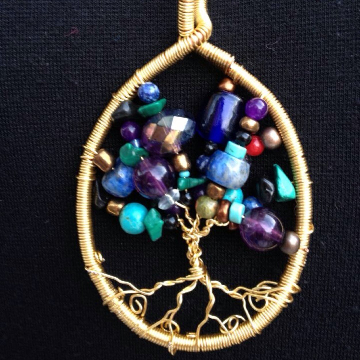 MaggiesTrees's profile picture. One of a kind, handmade, wire trees! Maggie's Trees are made to complement your personal power. Find me on Facebook, Instagram, and Etsy!