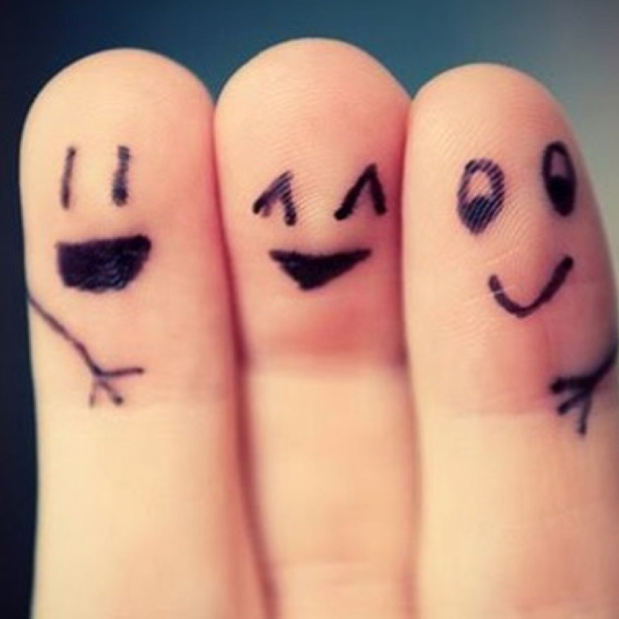 Why cant we be friendsgoing fir a twitter record!