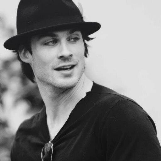 Dayzo_'s profile picture. CoD - 2 LANs - F/A - XBL GT : Dayzo 4P - LoL : DayzoKB.