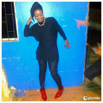 God's daughter , Born-Stunner , Mother of 1 , Simply amazing :)