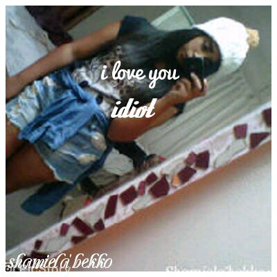 My icons are ariana grande and Lorde I love eating♥ fuck school☺♥✗
