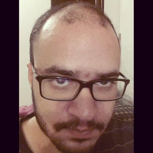 Vegetariano, músico (amador), escritor e professor de filosofia.