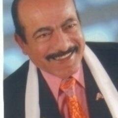 ‏‏مؤلف ف الدراما المصريه وآشعار غنائيّه   
{ سنين طويله والقلب مُغلق على أحزانه }