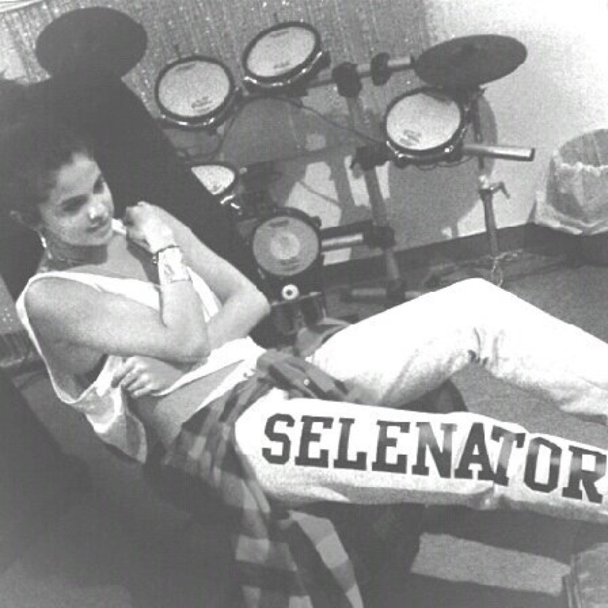 Latest news on Selena Gomez. Stars Dance album, Getaway & Spring Breakers out NOW. Met Selena on 8/30/13. Get Stars Dance here!:http://t.co/ZdulfhmViB.