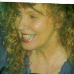 I Love God;Love to help people looking forward to the next season .I love to laugh & write poetry.