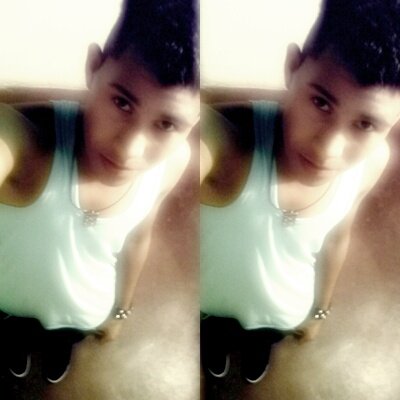 Aveces pienso en ser un chino normal pero pro pienso un momento y digo ya vasta ya no jugaran otra vez conmigo! Hate Ot Love ser emo no es una moda Pin:2156FF3A