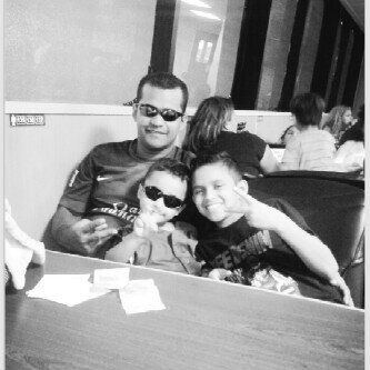 Amo a mi familia y fiel seguidor de los Deportes en general!!!
