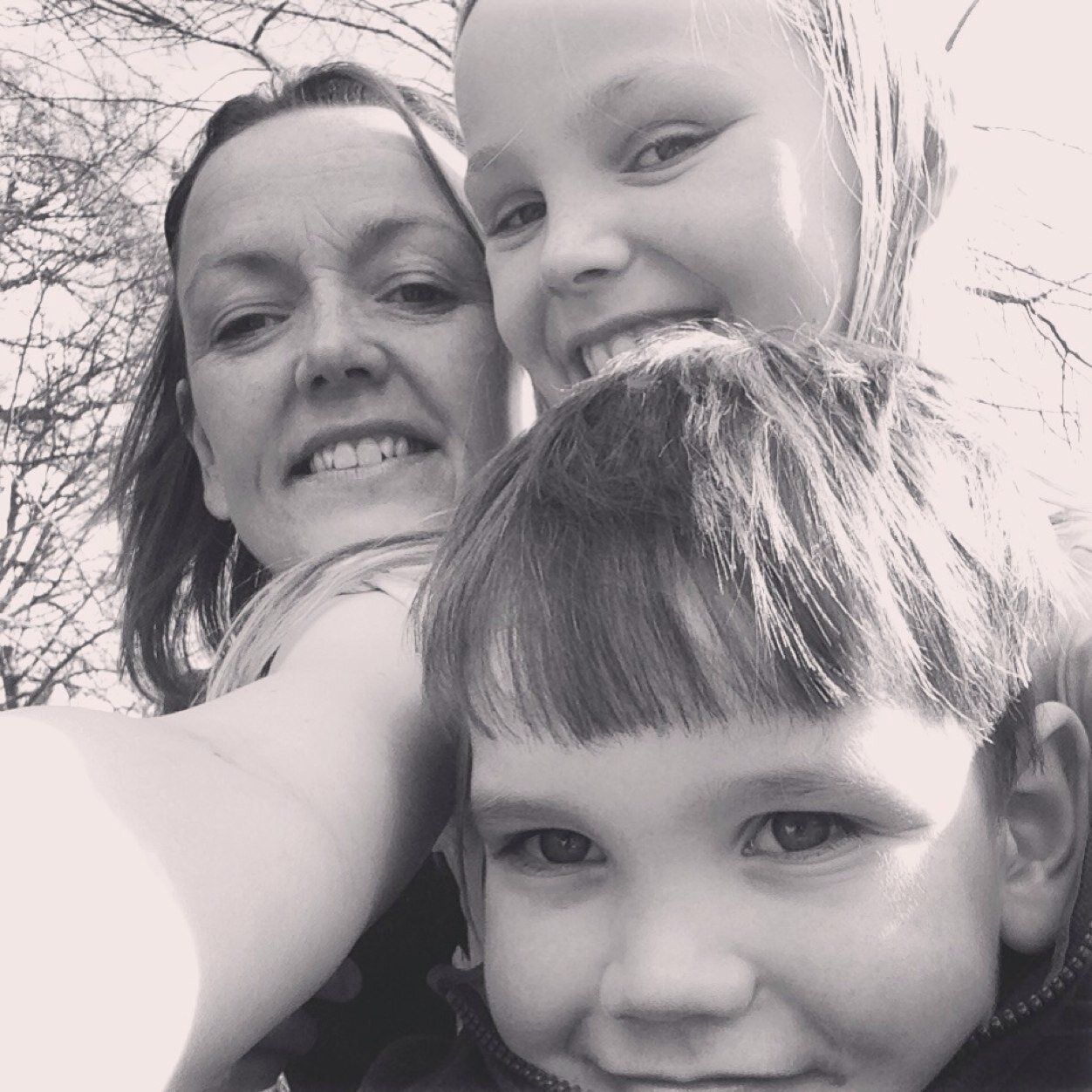 Full time working mum! Team Connolly!! Ex national league and GB psuk hockey player  🏑 taxi driver, spectator and manager to two sporty dudes!!
