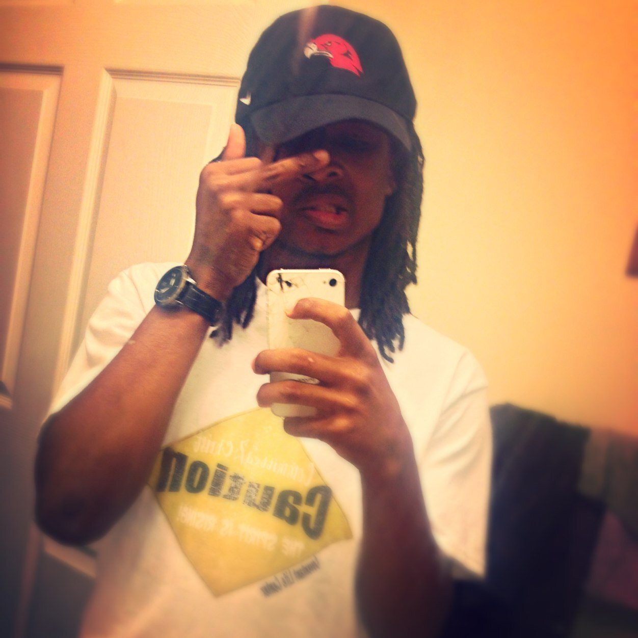 Just a youngin trynna be rich one day .