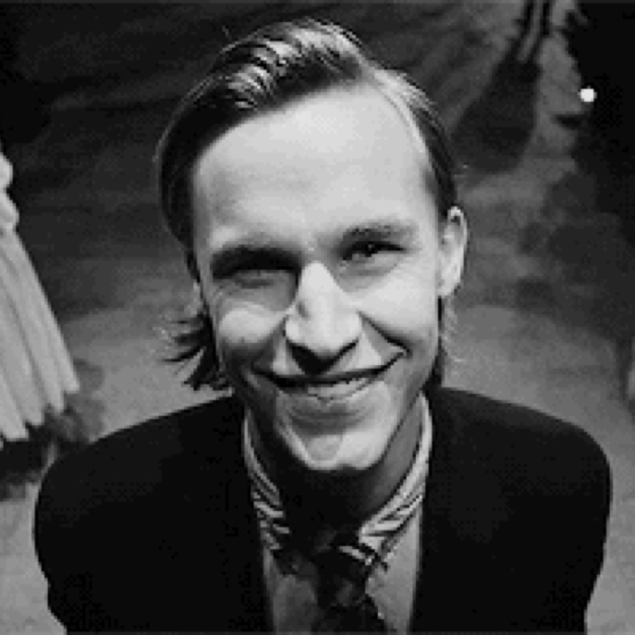 A well educated Gentleman and Psychopath. |MULTI-RP|VIOLENT|+18|LITERATE|