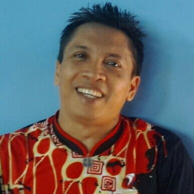 Love math, computation, humor, badminton, Balinese dance and music