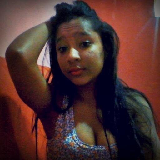 -  Solteeira || Belieber