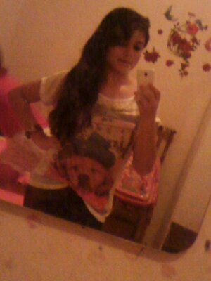 Gente!!! caseu com 5 gays mui gatossskkk :) sigam e eu sigo d volta!!!