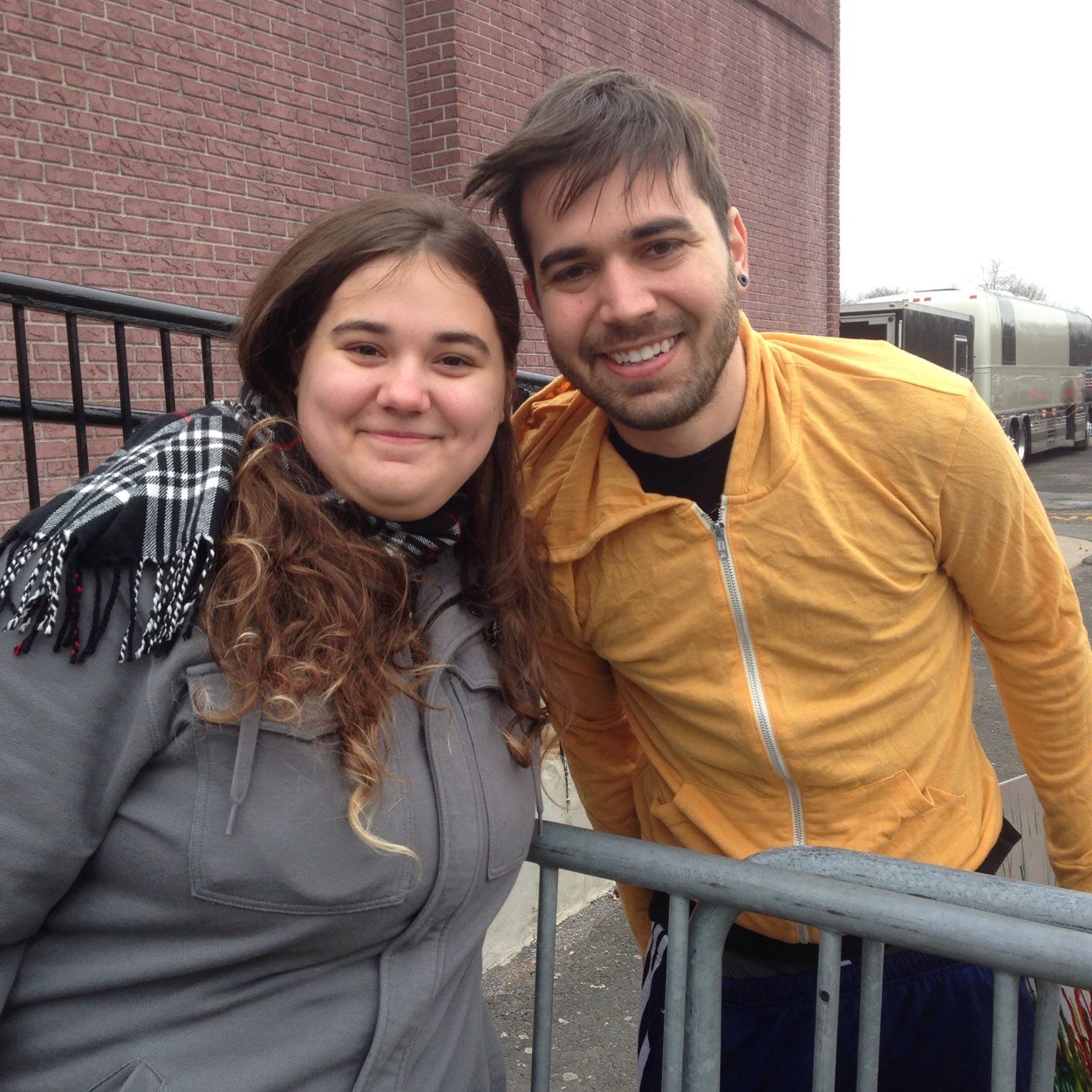 LiseSux666's profile picture. Video game palyer. Band lover. ATL, ADTR, TAA, BMTH, OM&M, INK, WTK.