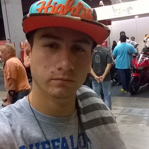 http://t.co/MtlhhFP6w8...   insta: vini_araujo10    ✌whats 98579711✌