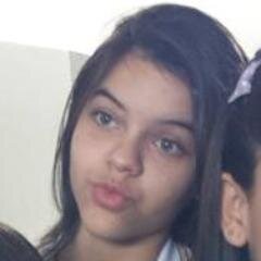 Geminiana, Simpática(:, Extrovertida, Sensível, Mto Ciumenta =/, Violonista :D Apaixonada por DANÇA ♥ (Bailarina) *-* , e agora? SEGUE ? ;)