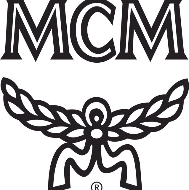 LuxeLaVie's profile picture. Hi.