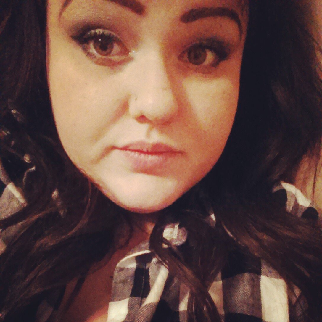 heyNinaa's profile picture. 