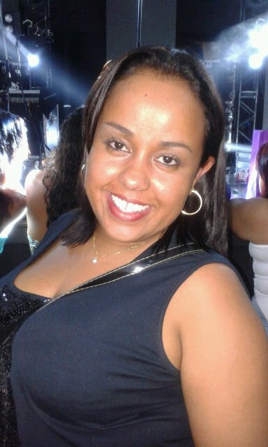 E nunca ninguém vai passar em branco na minha vida. 
Pois as pessoas boas, me trazem sorrisos… 
e as más, experiência.Fã incondicional Sorriso Maroto