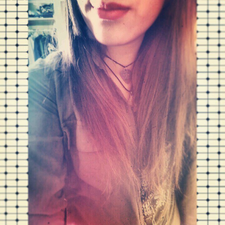 Yaz_Biersack's profile picture. 18 años~ adoro leer~ sacar fotos~ DORMIR *-* ~ escuchar música // Me saca de mi realidad y eso me  fascina :3//