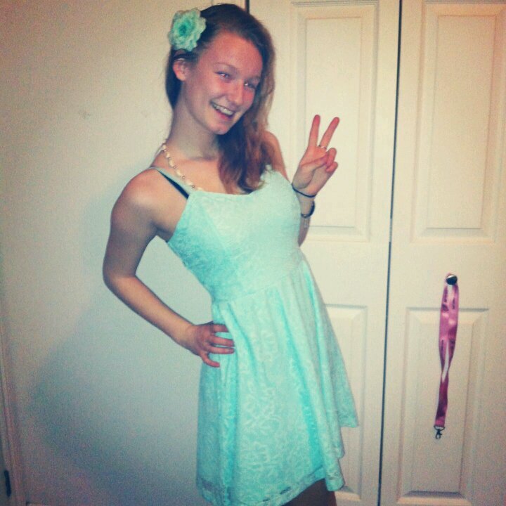 Countrygirl ~ mermaid at heart ~ I'm inlove with my bush boy ~ peace&love keepin it green!