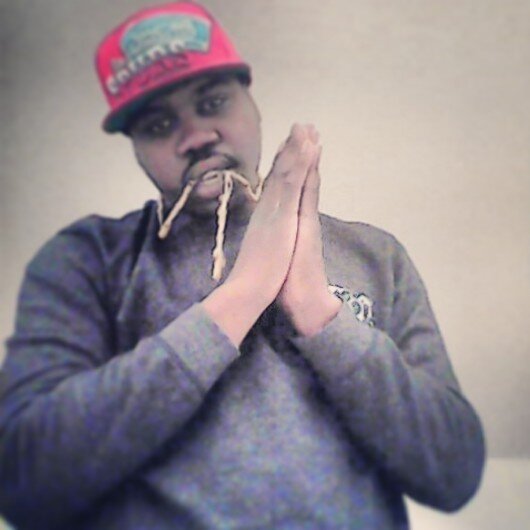 BITCH FOLLOW OR SWALLOW ! #LEGGGGO!