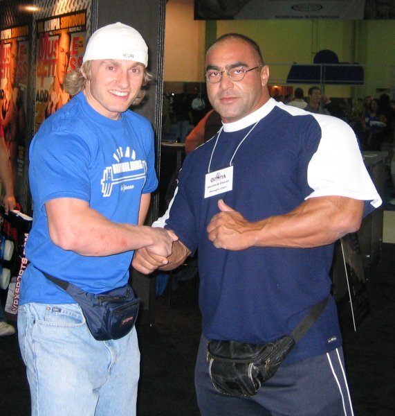 FannyPacksGB's profile picture. GetBig's FannyPack Club. It's just practical.