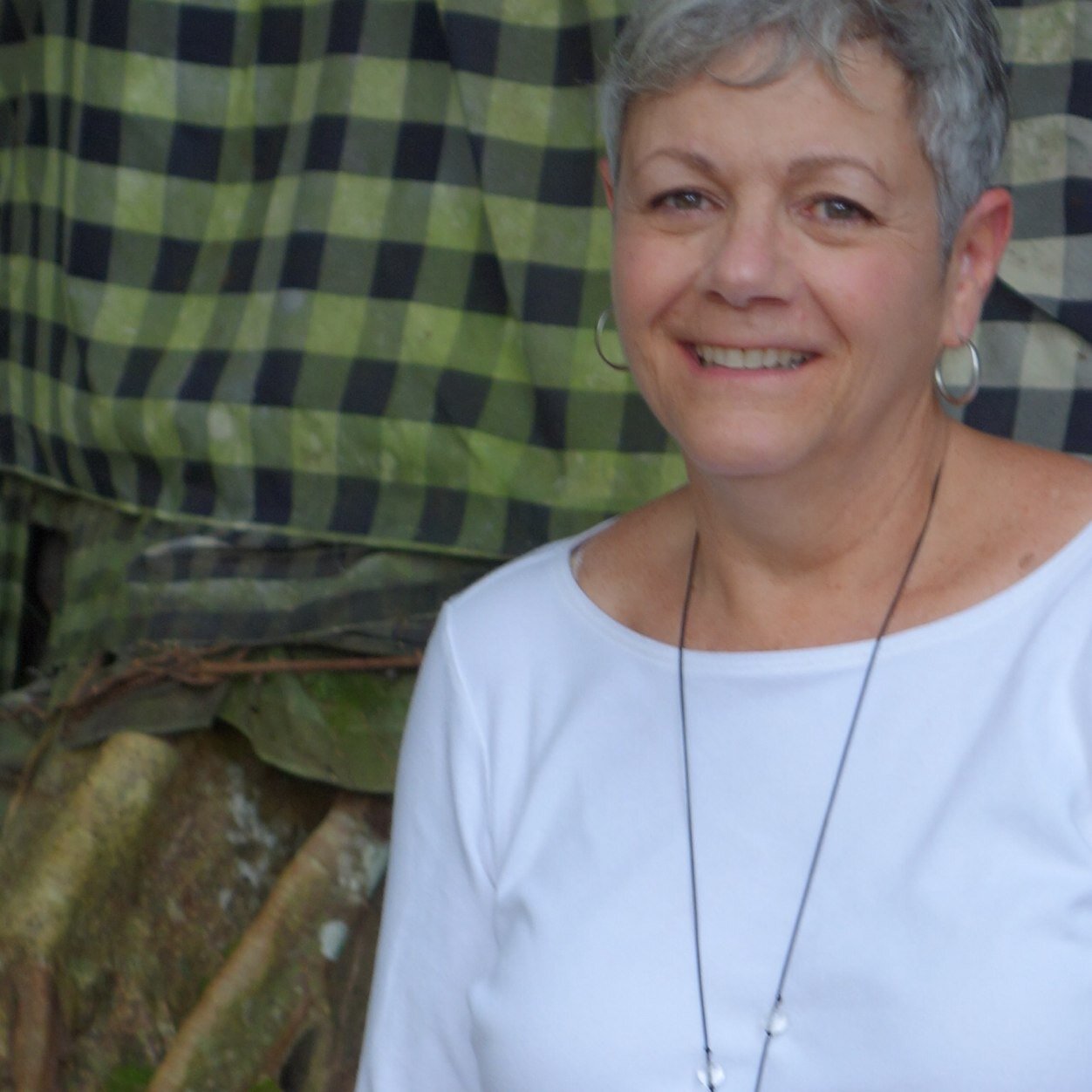 _leahsgary's profile picture. 