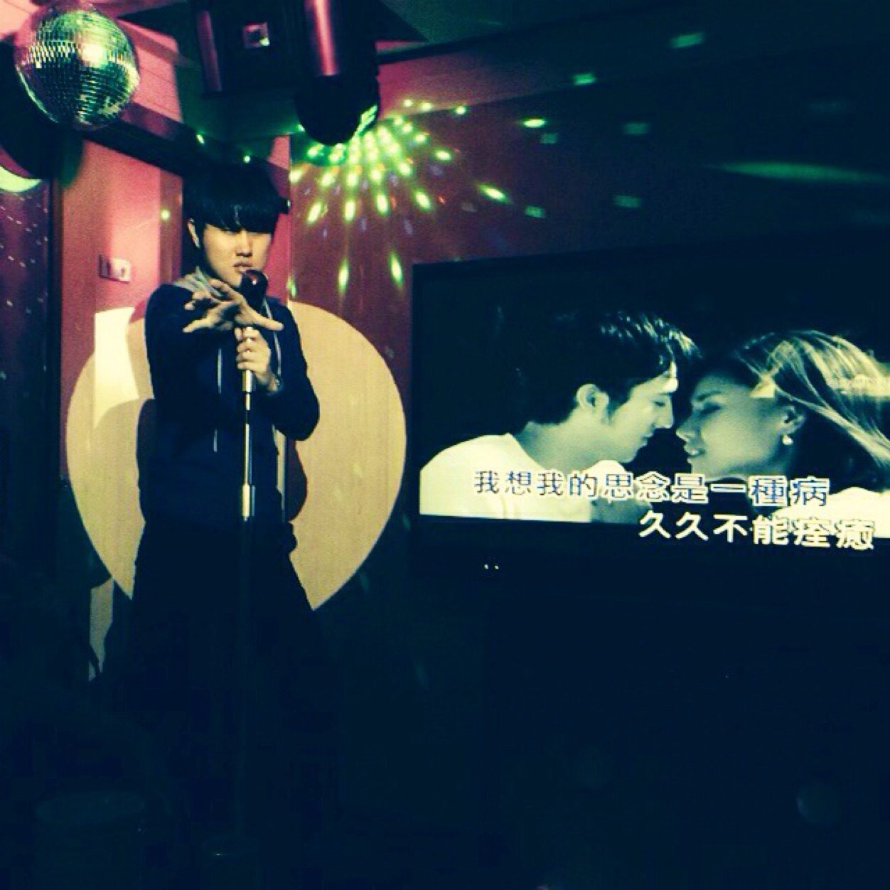 absolutnic's profile picture. iOS developer and wanna-be designer.