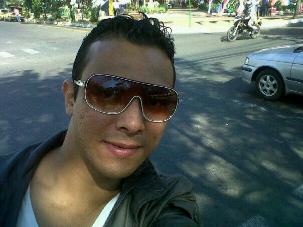 Productor de seguros en formacion amante de un pais Venezuela.-