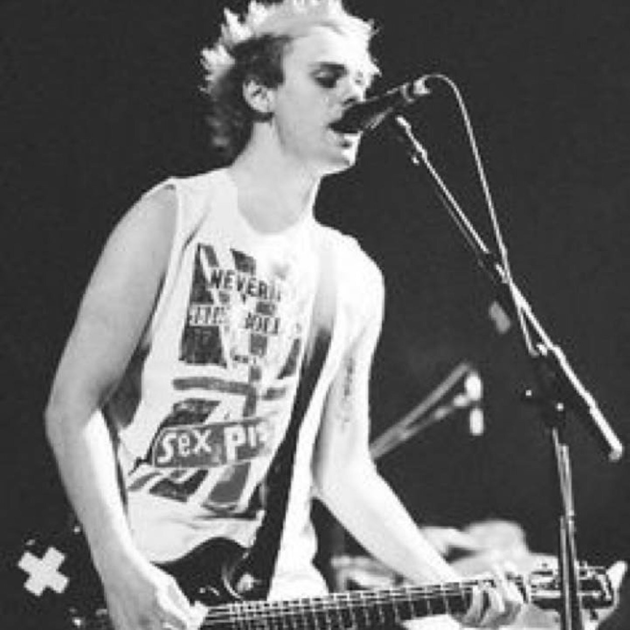 Two girls- one dream:To get a Michael follow!! We love him so much!! 

@5SOS_AHH and @CliffordElissa

--J&E